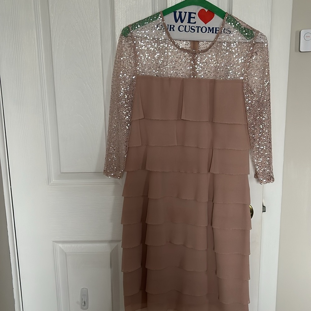 This purple dress is a size 8 - Picture 7 of 8